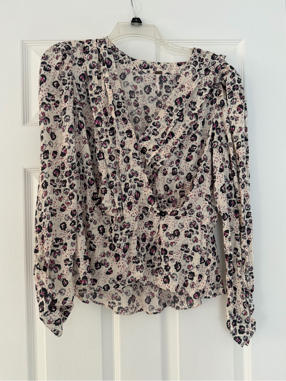 Free People Womens Cream Leopard Print Long-Sleeve Wrap Blouse